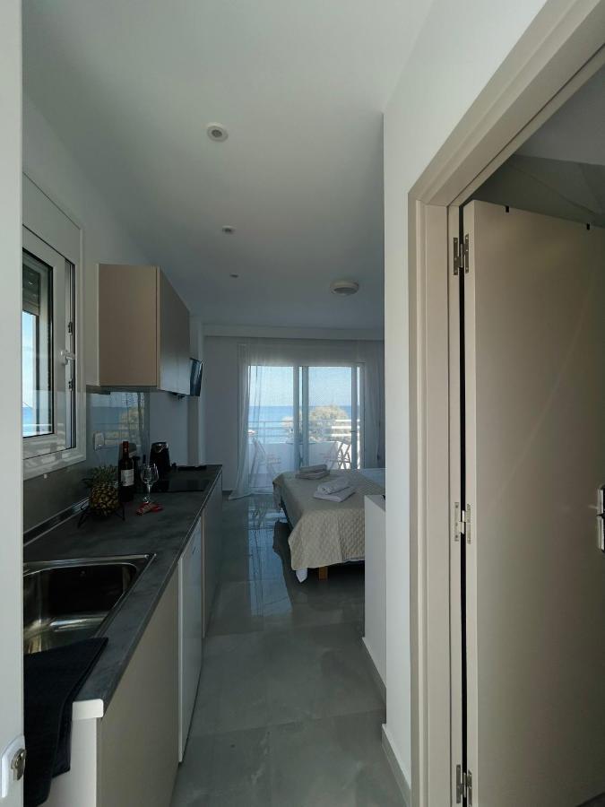 Chrisanthi Apartments Арханґелос Екстер'єр фото